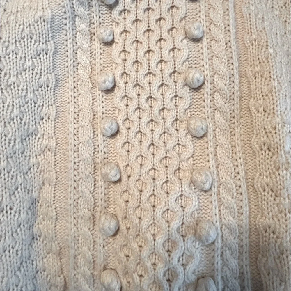 J. Crew Cream Cable Knit Sweater - Sz S - EUC - Picture 4 of 10